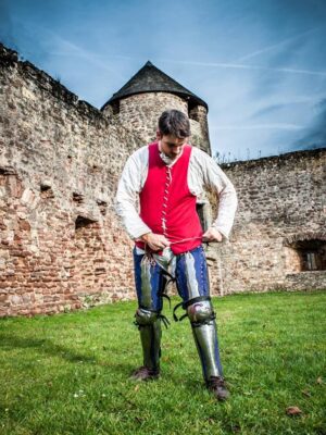 Vest for carrying weapons